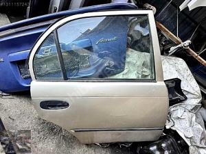 TOYOTA COROLLA A101 KASA SAĞ ARKA KAPI ORJİNAL ÇIKMA PARÇA