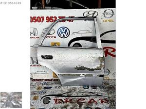 TOYOTA COROLLA SAĞ ARKA KAPI ÇIKMA ORJİNAL PARÇA 1998-2001