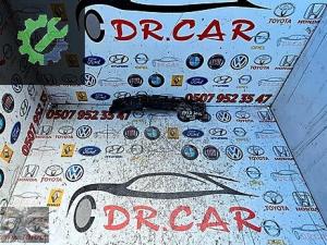 TOYOTA YARİS SAĞ ARKA TAMPON BRAKETİ ORJİNAL ÇIKMA 525750D271 2.