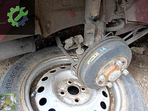 Tata Indigo Arka Dingil çıkma parça
