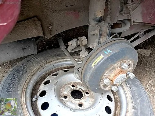 Tata Indigo Arka Dingil çıkma parça