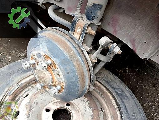 Tata Indigo Arka Dingil çıkma parça
