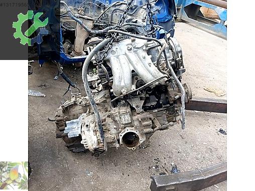 Toyota Corolla Külbütör Kapağı çıkma parça
