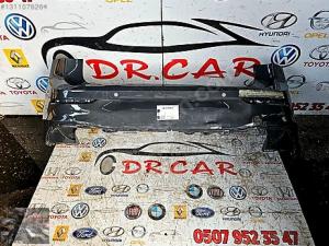 VOLKSWAGEN GOLF 8 2020-2024 ARKA TAMPON ORJİNAL ÇIKMA PARÇA