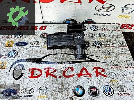 Volkswagen Passat Yağ Filtresi Yuvası çıkma parça