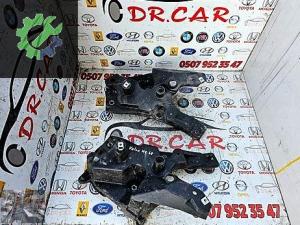 VOLVO XC60 17-21 SAĞ-SOL ÖN ÇAMURLUK BRAKETİ ORJİNAL 31424579 OEM 31424579