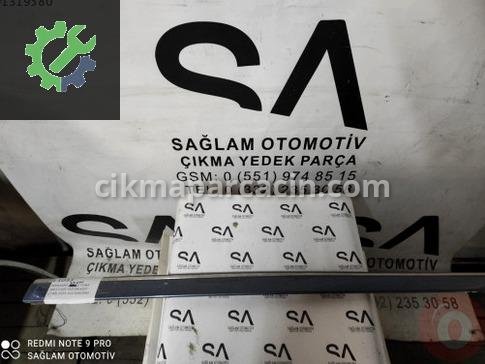 Mercedes-Benz E Serisi Kapı Bandı & Çıtası çıkma parça
