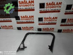 AUDİ A3 SPORTBACK 13-19 SOL ARKA KAPI CAM ÇERÇEVE 8V4867671