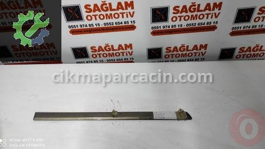 Audi A4 Kapı Bandı & Çıtası çıkma parça