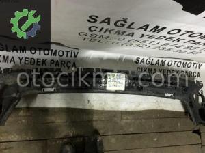 AUDİ A4 2009-2012 ARKA TAMPON TUTUCU OEM ; 8K6807385