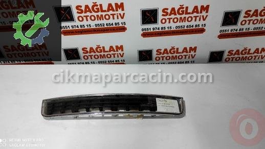 Audi A4 Tampon Izgarası çıkma parça