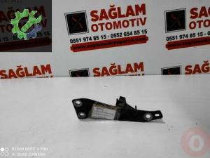 AUDİ A4-B7 05-09 ÇIKMA SAĞ ÖN FAR BRAKETİ OEM; 8E0805364