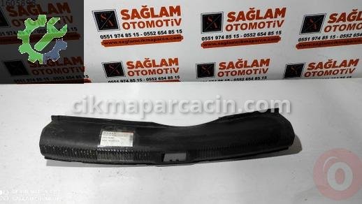 Audi A4 Bagaj Kilidi çıkma parça