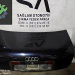 AUDİ A6 96-00 ÇIKMA ARKA BAGAJ ARMASI