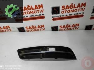 AUDİ A6 C5 96-03 ÇIKMA SOL ÖN SİS IZGARASI OEM; 4B0807681G