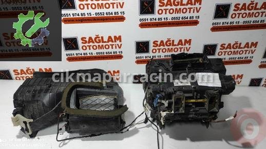 Audi Q5 Kalorifer Kutusu çıkma parça