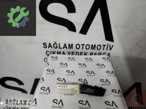 BJ32-13776-A LAND-RANGE ROVER ÇIKMA TAVAN AYDINLATMA SAĞ-SOL