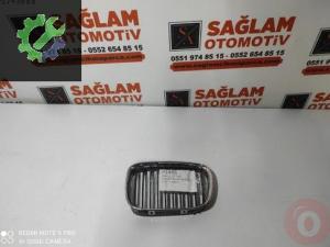 BMW E-39 540İ ÇIKMA SOL ÖN PANJUR IZGARASI OEM; 8159311