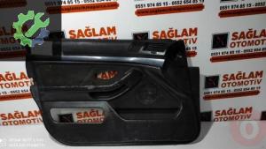 BMW E-39 ÇIKMA SAĞ ÖN KAPI DÖŞEMESİ OEM; 8159635A