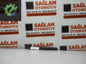 ÇIKMA AUDİ 80 GÖĞÜS IZGARASI OEM 893819631