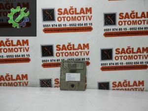 ÇIKMA AUDİ 80 TAVAN LAMBASI OEM; 443877829