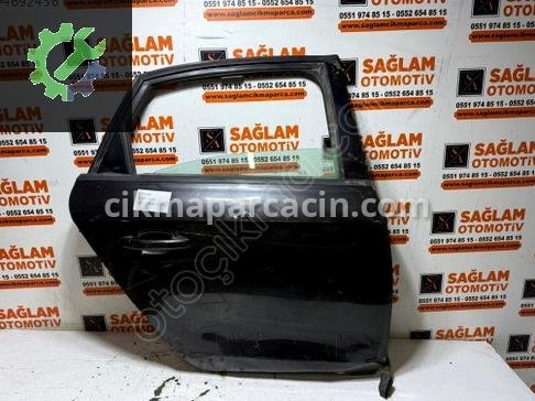 Audi A4 Sağ Arka Kapı çıkma parça