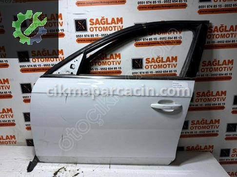 Audi A4 Sol Ön Kapı çıkma parça