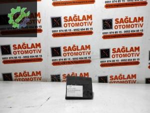 ÇIKMA AUDİ A6 C5 98-05 SOL ÖN KAPI DÖŞEMESİ CEBİ OEM 4B1867105