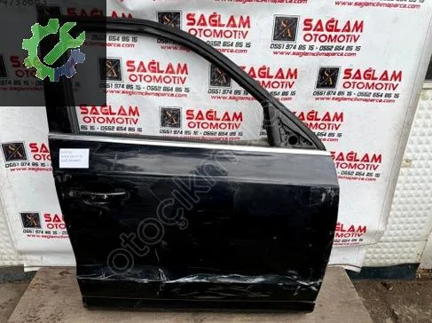Audi Q3 Sağ Ön Kapı 11-18 çıkma parça