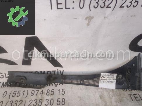 BMW 3 Serisi Ön Cam Izgarası çıkma parça