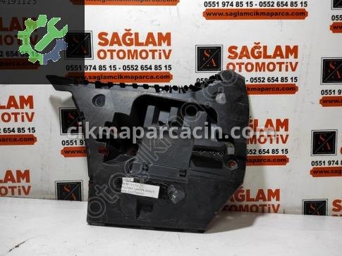 BMW 5 Serisi Tampon Braketi çıkma parça