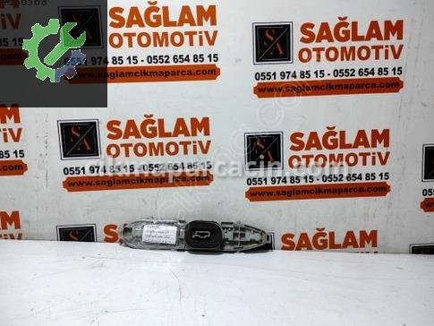 Peugeot Partner Sağ Arka Stop çıkma parça