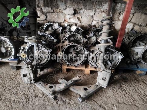 Ford Transit Taşıyıcı çıkma parça