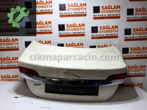 Jaguar XF Bagaj Kapağı çıkma parça