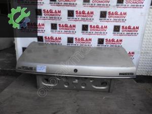 ÇIKMA MAZDA 626 1990 ARKA BAGAJ KAPAĞI