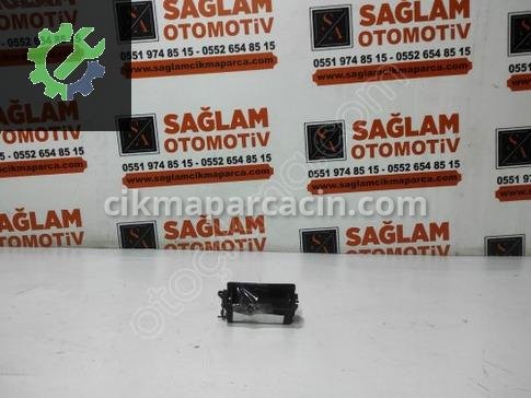 Mazda 626 Küllük çıkma parça