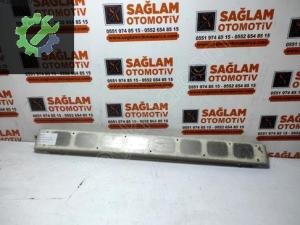 ÇIKMA MERCEDES W201 190 ARKA TAMPON DEMİRİ OEM; 2018801871