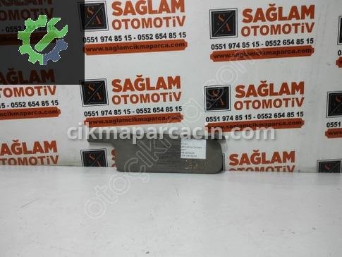 Mitsubishi Carisma Güneşlik çıkma parça
