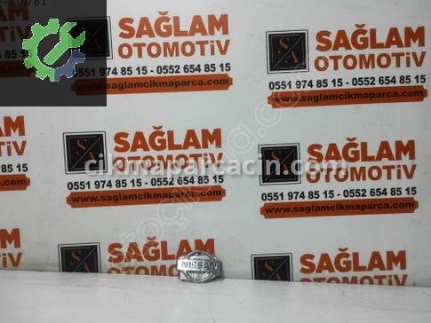 Nissan Primera Bagaj Arması çıkma parça