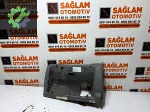 ÇIKMA PEUGEOT 406 TORPİDO KAPAĞI YUVASI OEM 9616630777