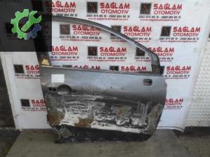 ÇIKMA RENAULT CAPTUR 13-19 SAĞ ÖN KAPI OEM; 801107161R