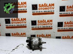 ÇIKMA RENAULT CLİO-3 1.5 MAZOT POMPASI OEM 8200057225