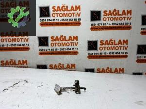 ÇIKMA RENAULT MEGANE-1 SAĞ ÖN KAPI GERGİSİ
