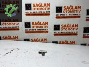 ÇIKMA RENAULT MEGANE-1 SAĞ ÖN KAPI ŞİFRESİ
