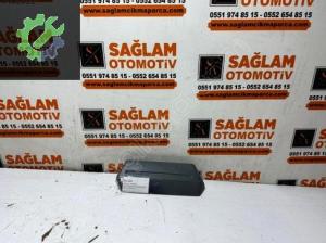 ÇIKMA RENAULT MEGANE-1 SAĞ ÖN KOLTUK YAN KAPLAMASI 7700787156 OEM 7700787156