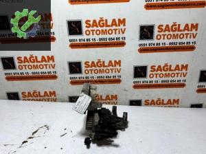 ÇIKMA RENAULT TRAFİC-VİVARO-MEGANE MAZOT POMPASI 8200240204 OEM 8200240204