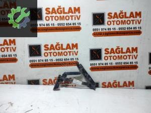 ÇIKMA SEAT TOLEDO BAGAJ KAPAĞI MENTEŞESİ SOL
