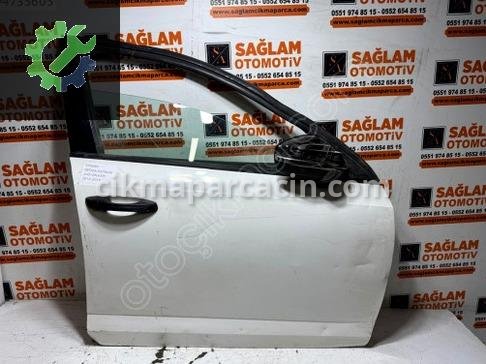 Skoda Octavia Sağ Ön Kapı çıkma parça