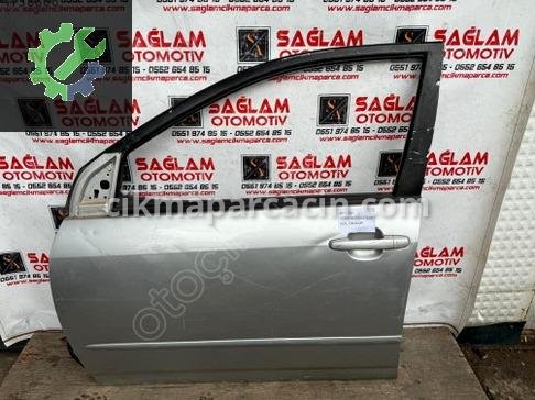 Toyota Corolla Sol Ön Kapı çıkma parça