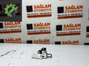 ÇIKMA VW CADDY 04-18 SOL ÖN KAPI ALT MENTEŞESİ OEM 1T0831411C